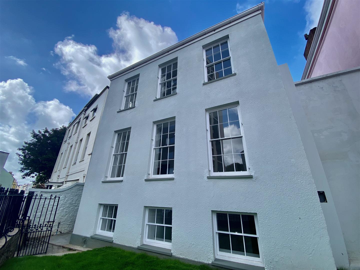 Flat 3, Windsor, Val Plaisant, St. Helier, Jersey